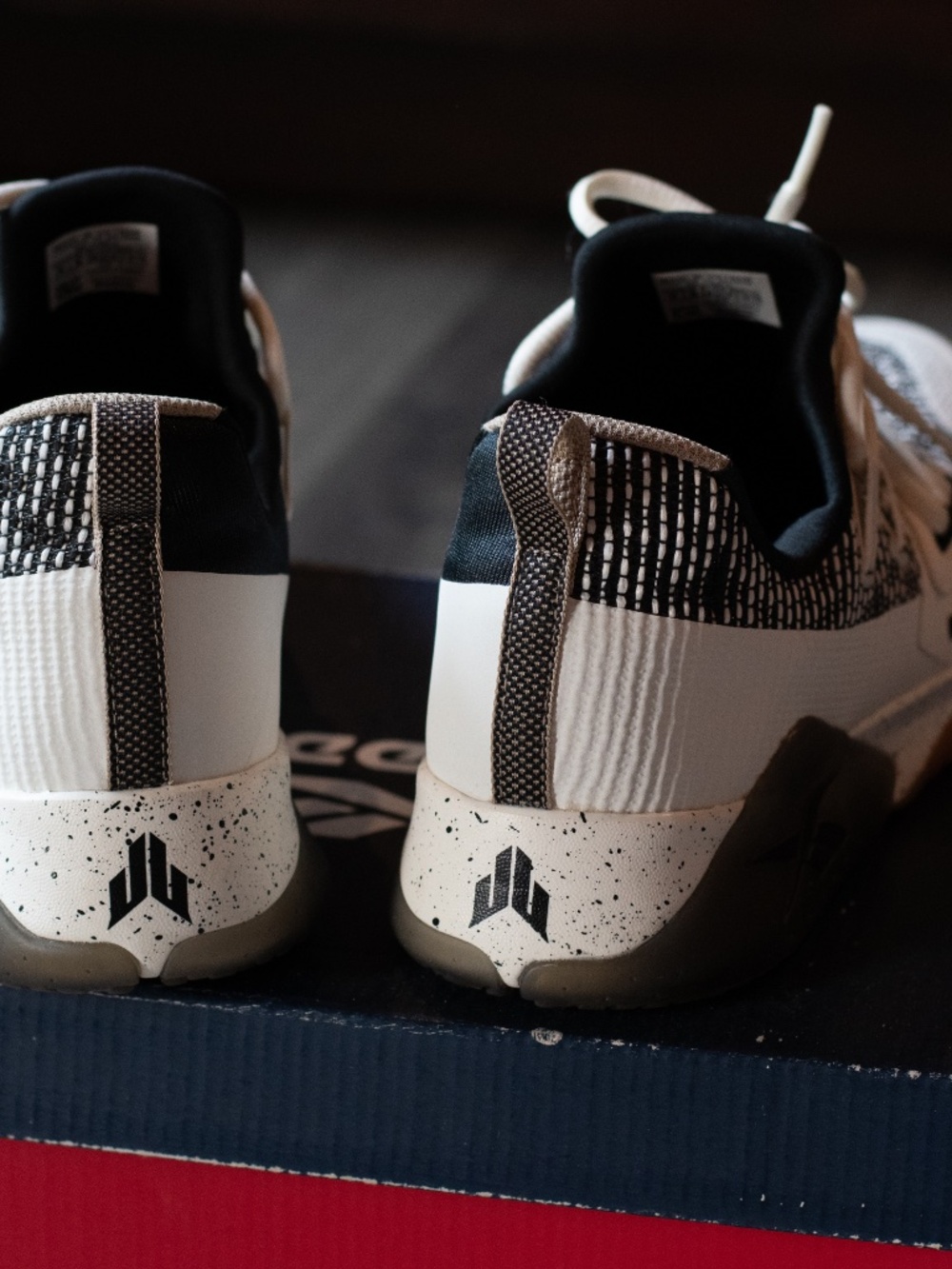 Reebok JJ III - Picture 7 of 7